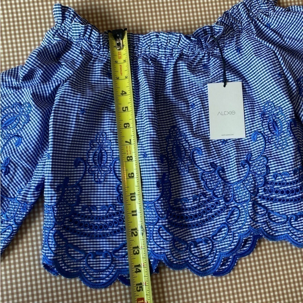 Alexis off the shoulder embroidered top. Size small. NEW - Picture 14 of 16